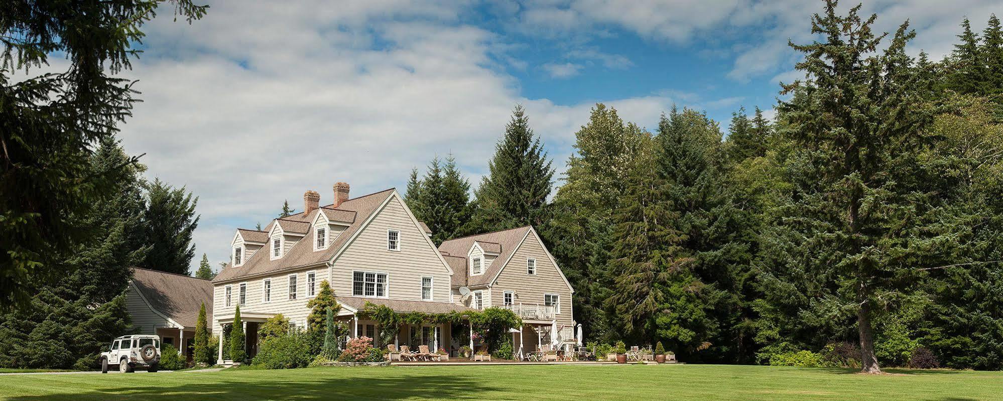Minette Bay Lodge Kitimat 외부 사진